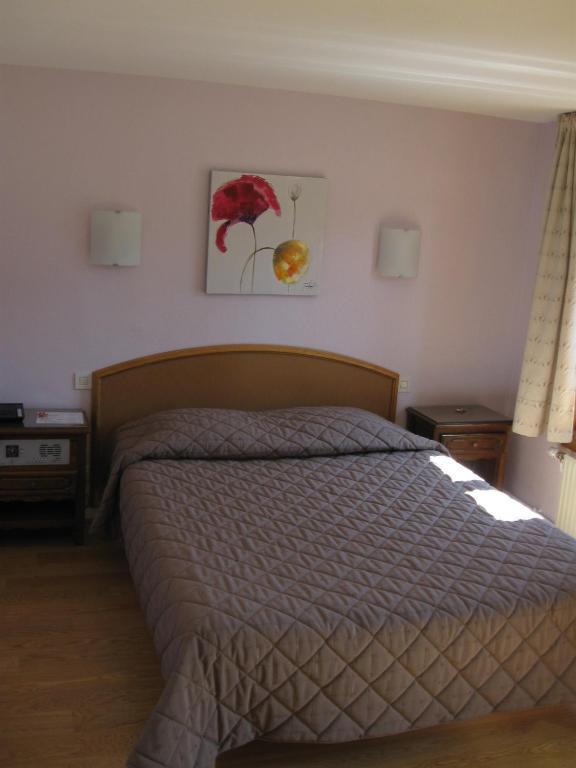 Cheval De Bronze Hotel 2*